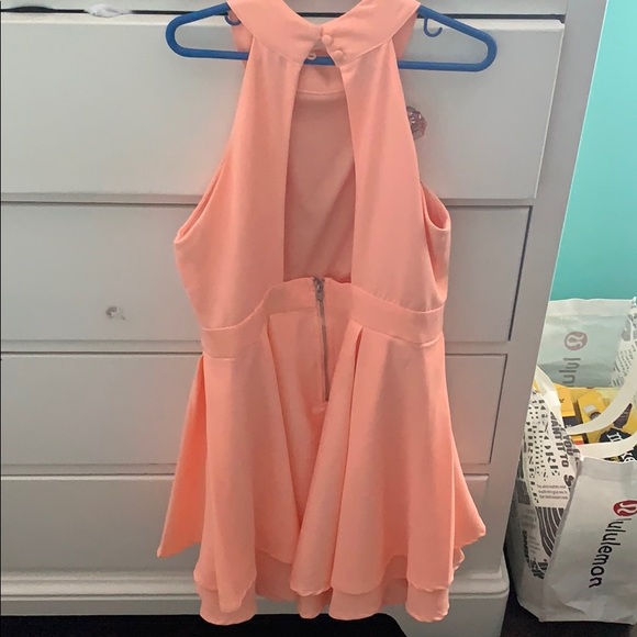 Coral lulus dress - Picture 2 of 3